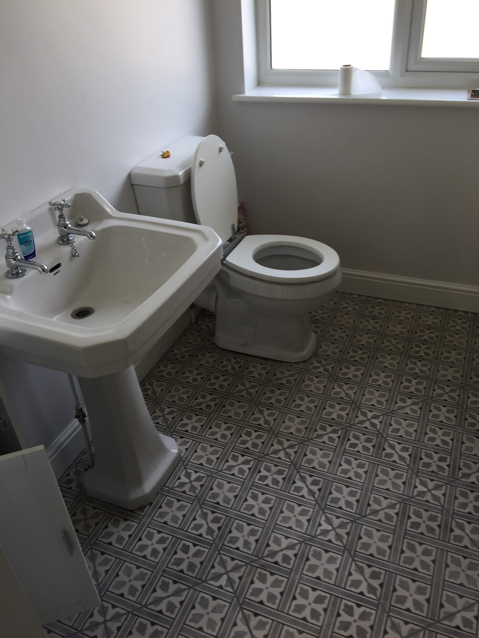 Bathroom Refurbishment – Shenfield
